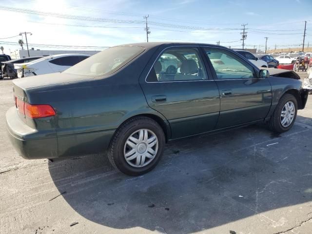 2001 Toyota Camry LE