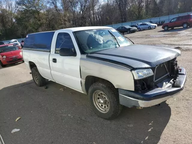 2004 Chevrolet Silverado C1500