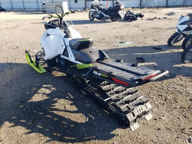 2018 Skidoo 2018 Skidoo Freeride