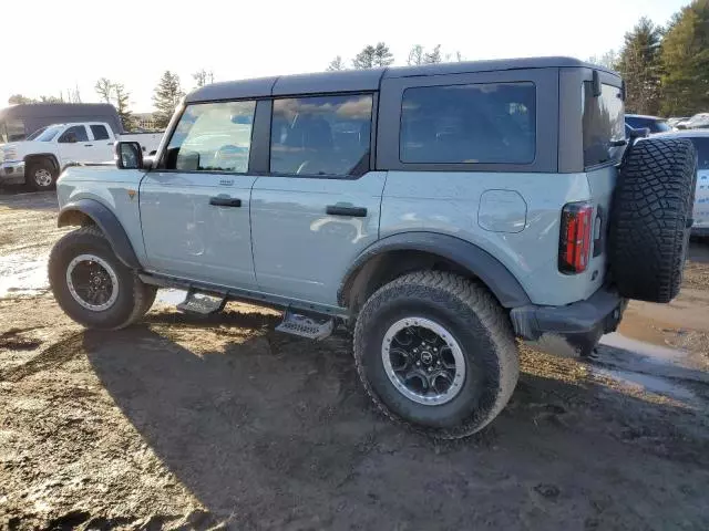 2023 Ford Bronco Base