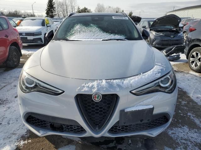 2021 Alfa Romeo Stelvio TI