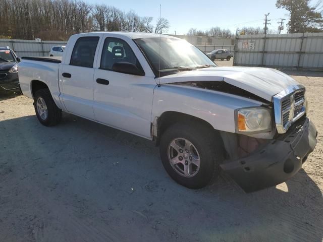 2005 Dodge Dakota Quad SLT