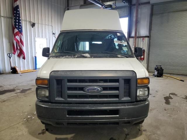 2013 Ford Econoline E250 Van