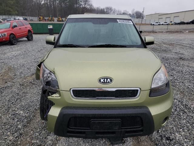 2010 KIA Soul +