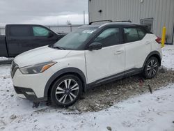 Carros salvage a la venta en subasta: 2019 Nissan Kicks S