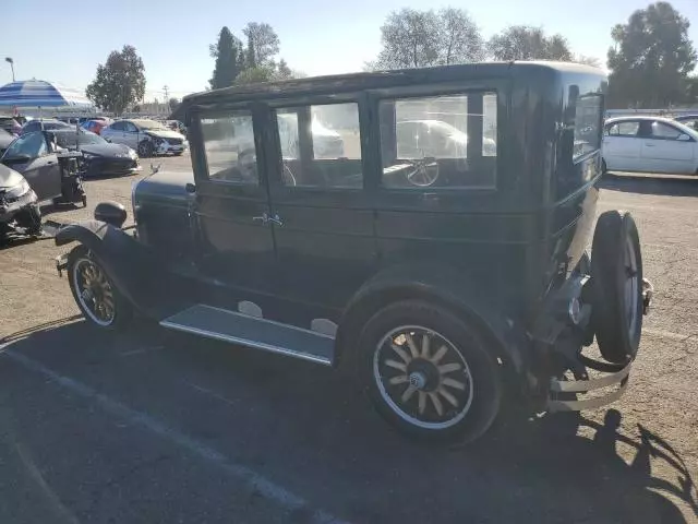 1926 Chrysler Sedan