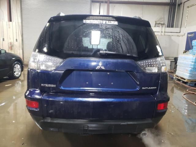 2013 Mitsubishi Outlander SE