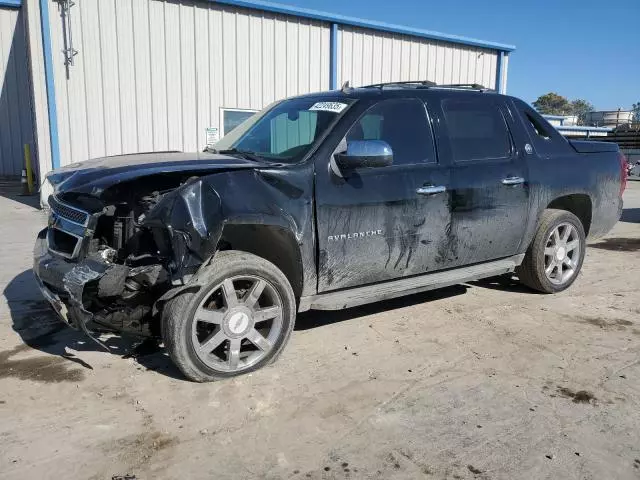 2013 Chevrolet Avalanche LT