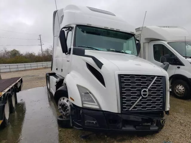 2019 Volvo VN VNL