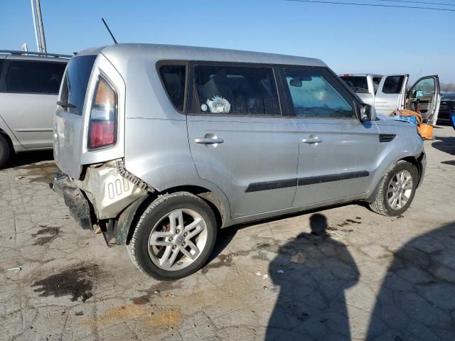 2011 KIA Soul +