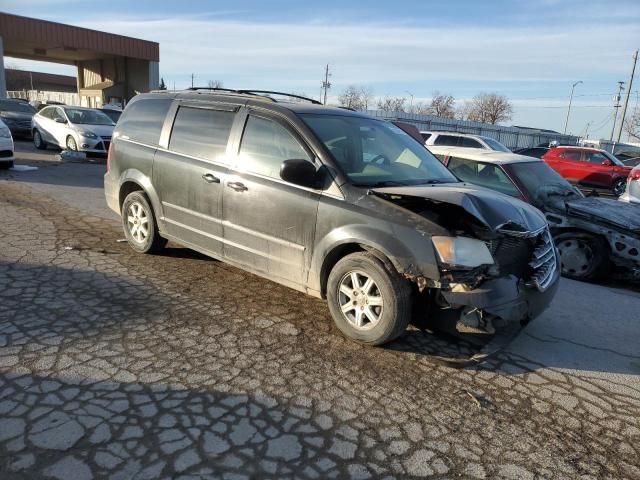 2009 Chrysler Town & Country Touring