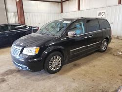 Salvage cars for sale at Lansing, MI auction: 2013 Chrysler Town & Country Touring L