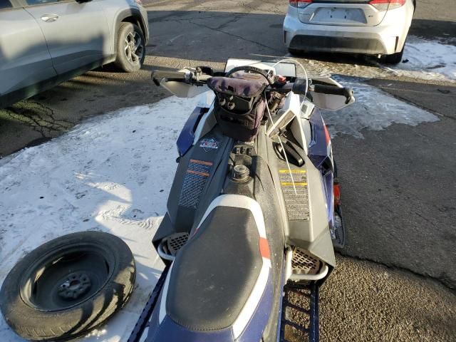 2018 Polaris RMK 800