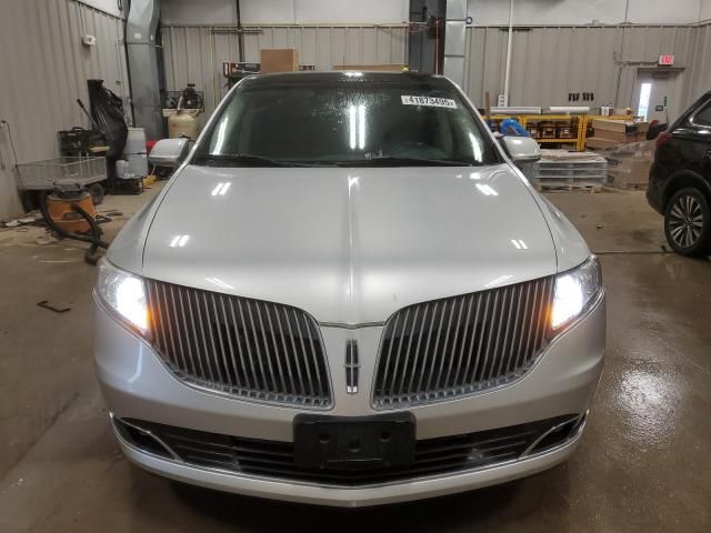 2016 Lincoln MKT