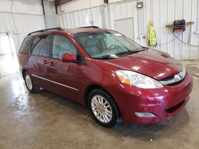 2009 Toyota Sienna XLE