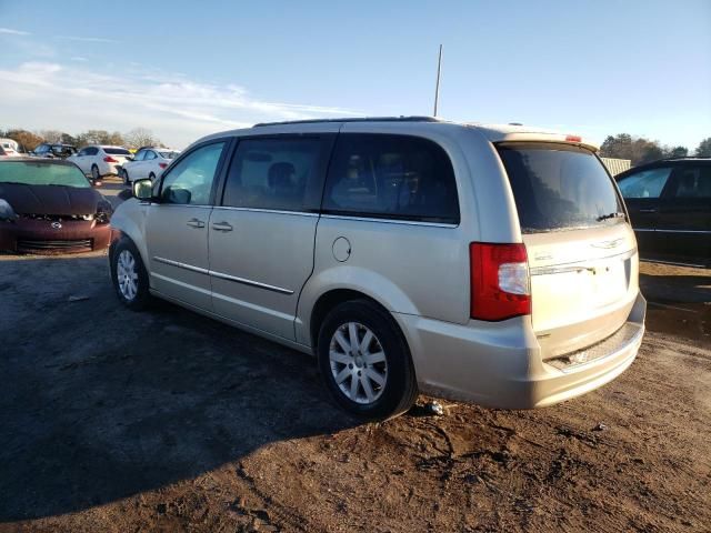 2013 Chrysler Town & Country Touring