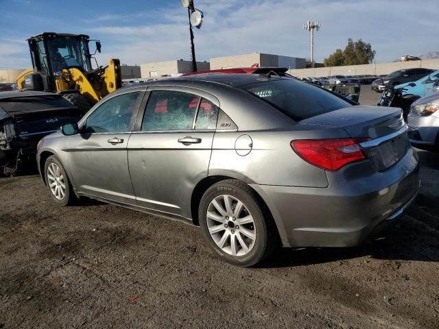 2013 Chrysler 200 Touring