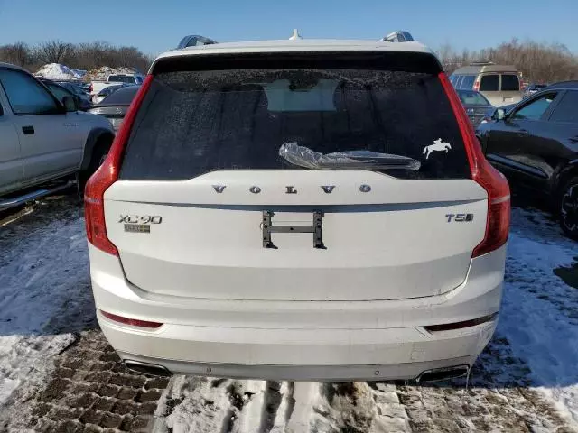 2016 Volvo XC90 T5