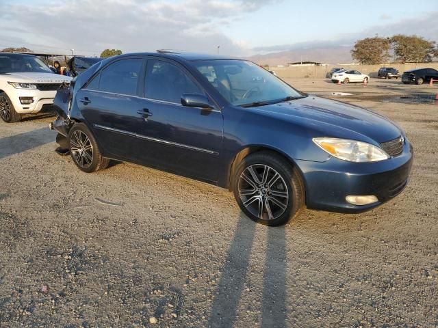 2004 Toyota Camry LE