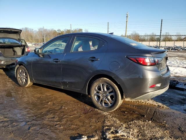 2019 Toyota Yaris L