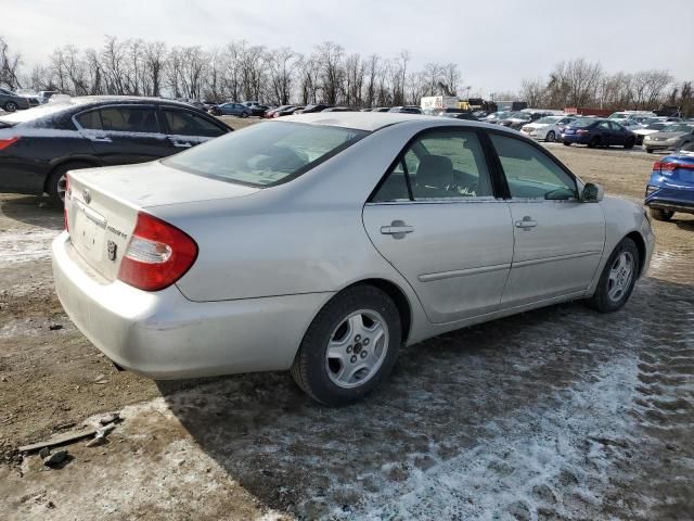 2004 Toyota Camry LE