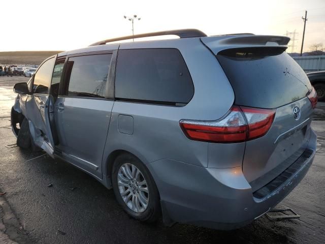 2015 Toyota Sienna XLE