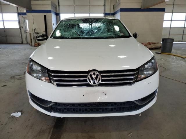 2012 Volkswagen Passat SE