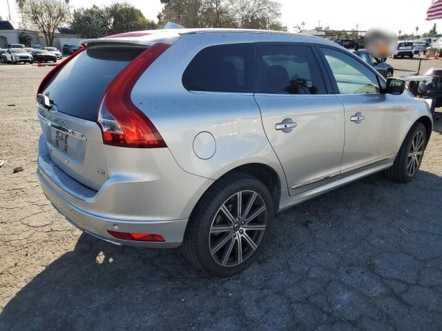 2016 Volvo XC60 T5 Platinum