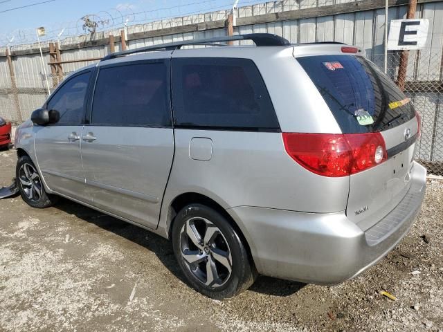 2006 Toyota Sienna CE