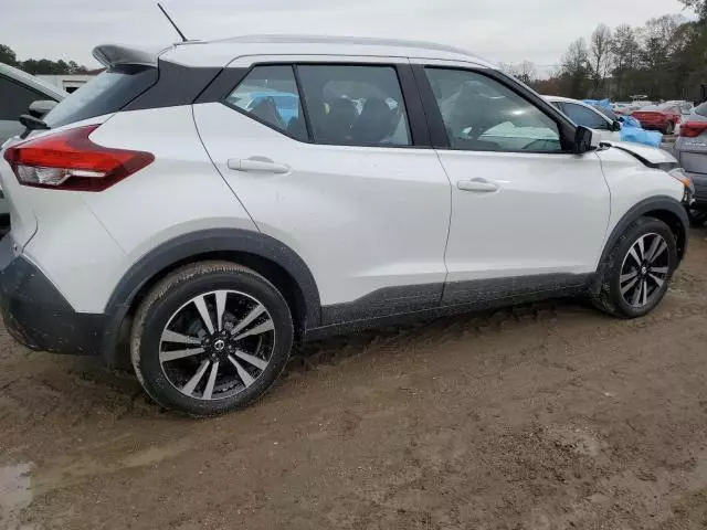 2018 Nissan Kicks S