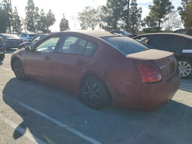 2004 Nissan Maxima SE