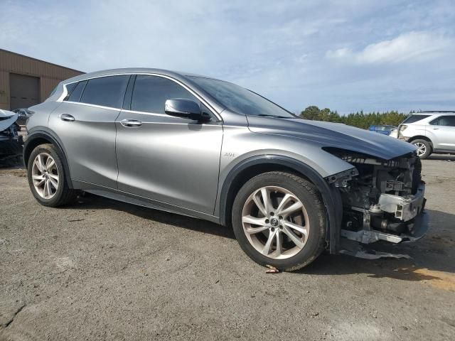 2017 Infiniti QX30 Base