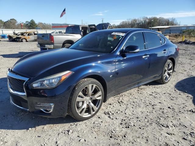 2015 Infiniti Q70 3.7