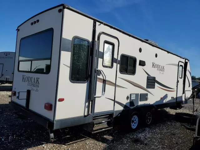 2016 Kodiak 264RLSL