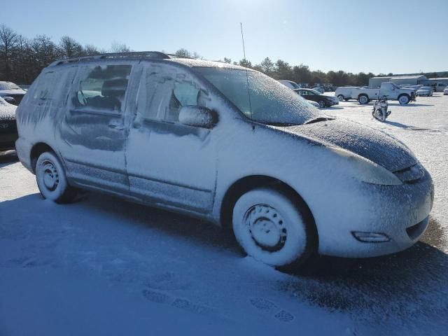 2007 Toyota Sienna CE