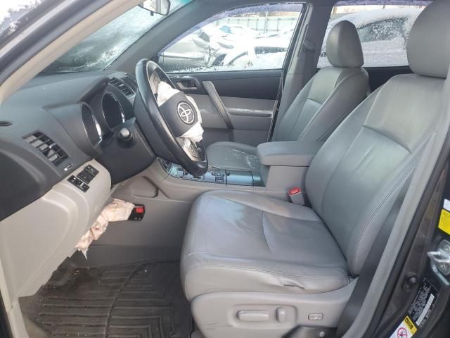 2010 Toyota Highlander SE