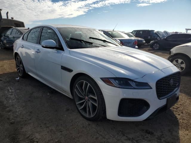 2022 Jaguar XF R-DYNAMIC SE