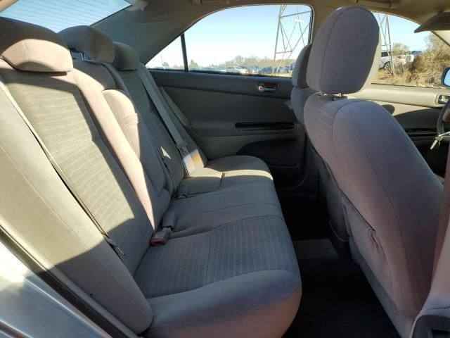 2005 Toyota Camry LE