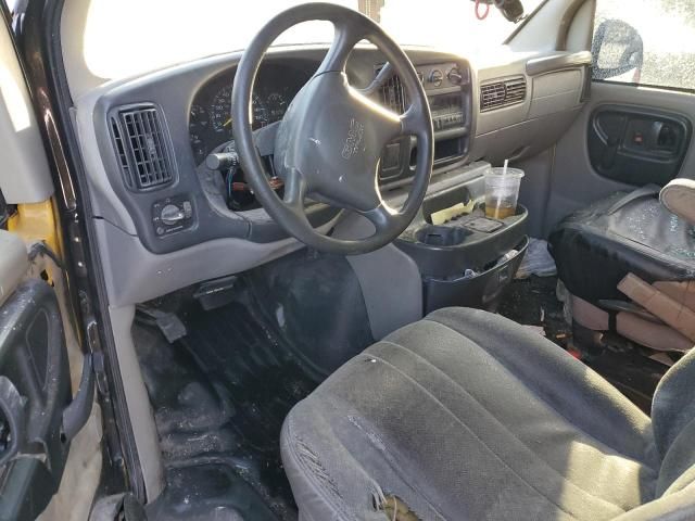 1998 GMC Savana Cutaway G3500