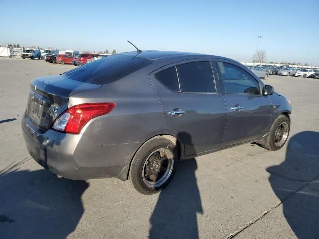 2012 Nissan Versa S