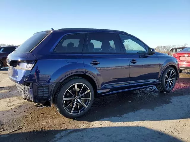 2021 Audi Q7 Prestige