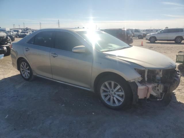 2014 Toyota Camry Hybrid