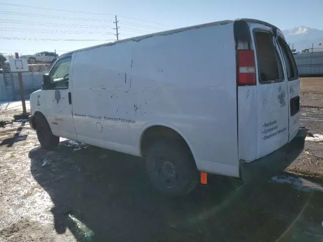 2005 Chevrolet Express G2500