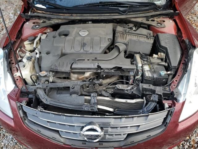 2010 Nissan Altima Base