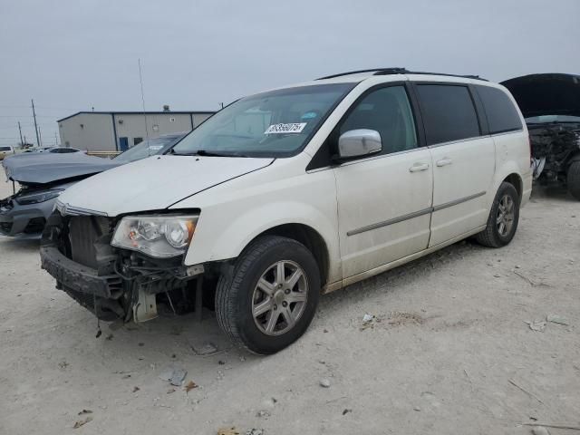 2010 Chrysler Town & Country Touring