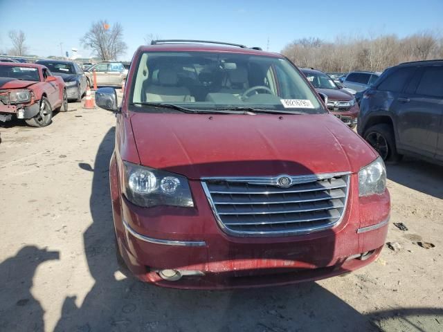 2008 Chrysler Town & Country Limited