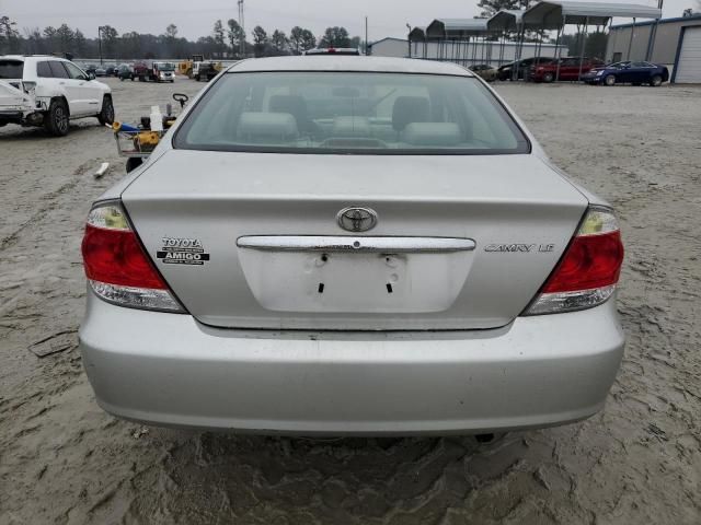 2005 Toyota Camry LE