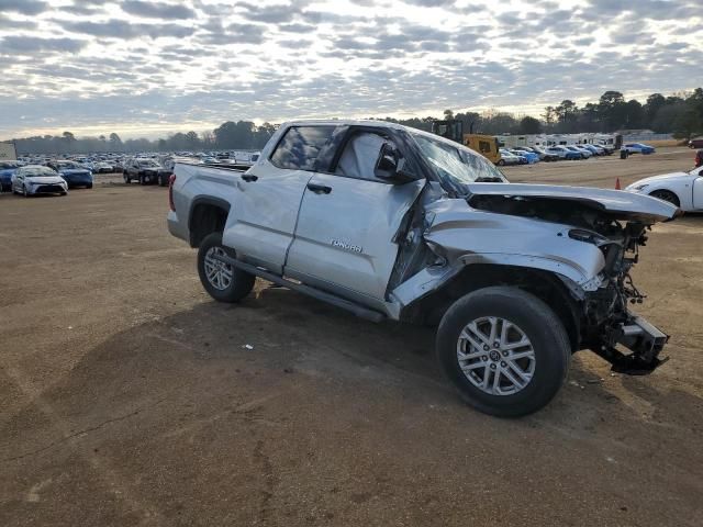 2022 Toyota Tundra Crewmax SR