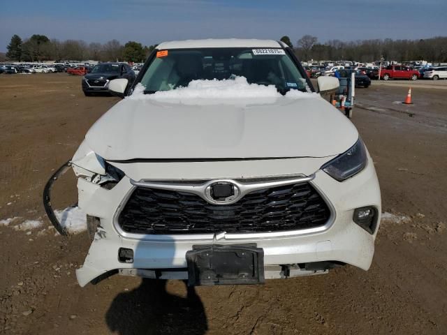 2021 Toyota Highlander L