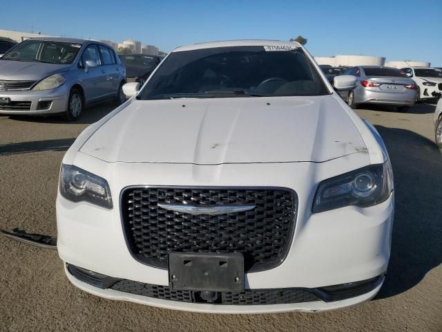 2018 Chrysler 300 S